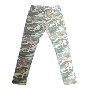Levi's Pink &‎ Green 721 High Rise Skinny Camo Jeans Size 30